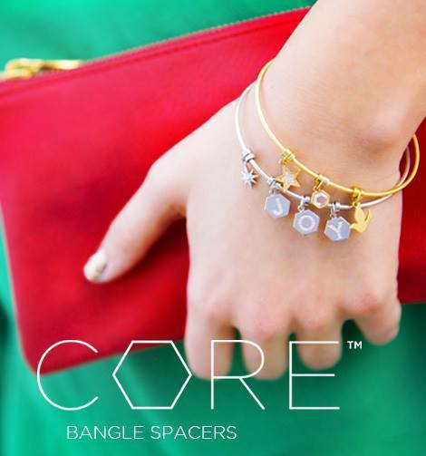 Charm Bracelets by Origami Owl Make the Perfect Gift! - Origami